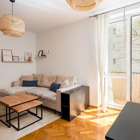 Rondo Wiatraczna Stylish By Bookinghost Apartamento *