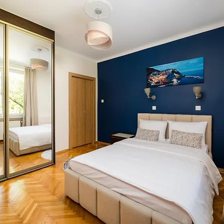 Apartment Rondo Wiatraczna Stylish Warsaw