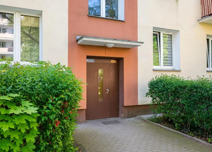 Rondo Wiatraczna Stylish By Bookinghost *